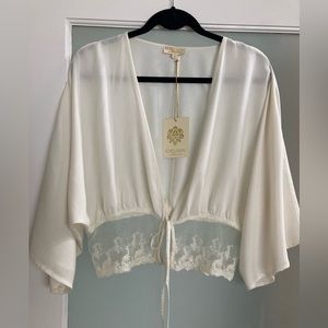Rebellion cream boho tie front shrug with lace trim size medium